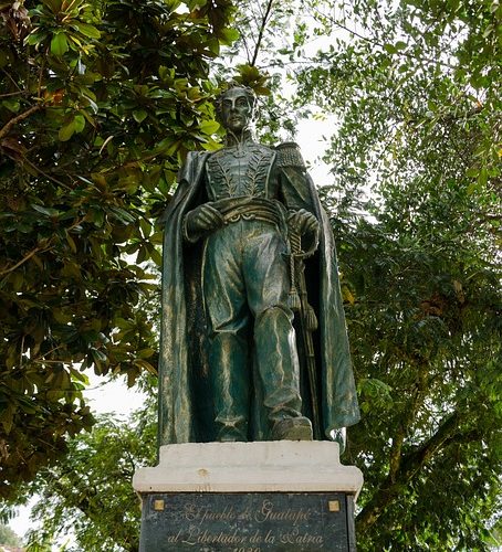 Simon Bolivar krossade spanjorerna i slaget vid Boyaca