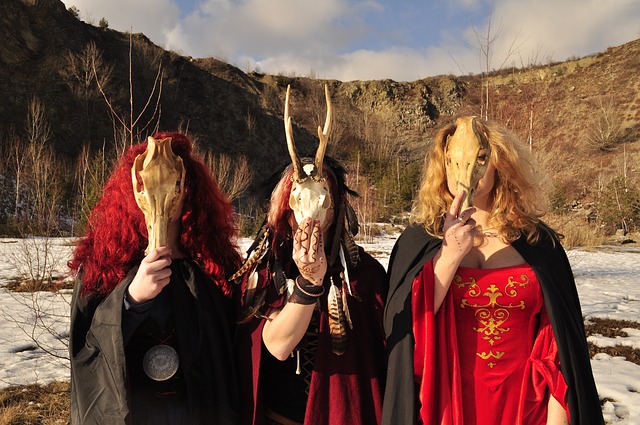 Fri kärlek och kvinnors historia under 1800-talet (och senare)