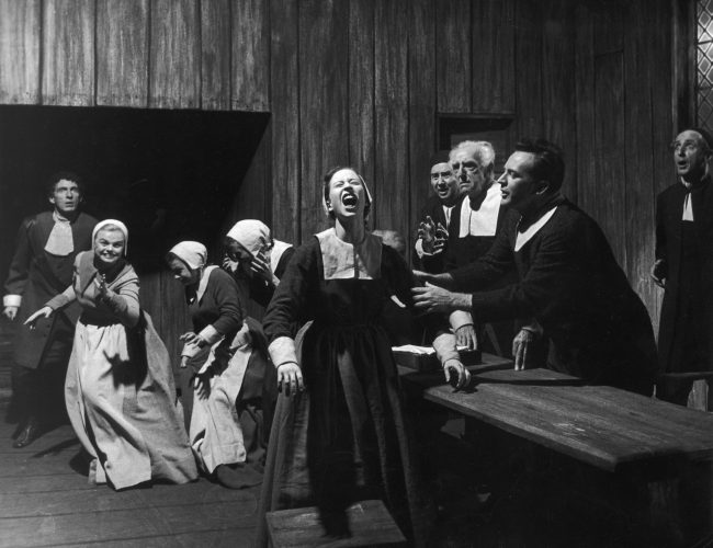 Karaktärsstudie ”The Crucible”: Vem är domare Danforth?